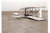 Wilbur Wright dans un vol d'essai dès le début le 14 décembre 1903