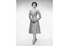 Les femmes des années 1950 se livraient à la mode française.
